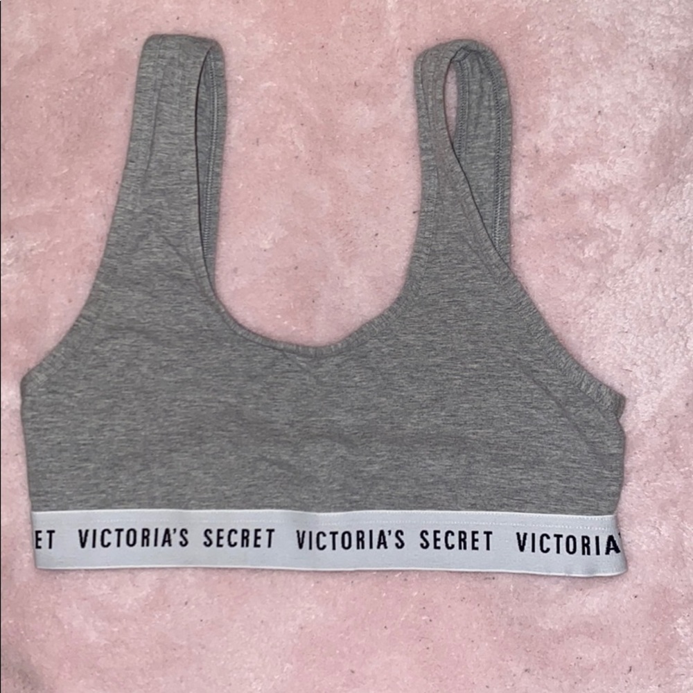 victoria’s secret NWOT sports bra